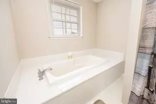 631 E Main St, Fruitland, MD 21826 - Photo 33