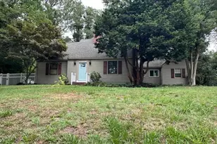 215 N Park Dr, Salisbury, MD 21804 - Photo 1