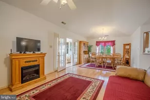 907 W Schumaker Manor Dr, Salisbury, MD 21804 - Photo 13