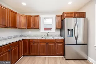 208 N Saratoga St, Salisbury, MD 21804 - Photo 5