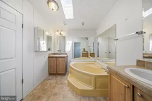 35087 Sunrise Ct, Pittsville, MD 21850 - Photo 7
