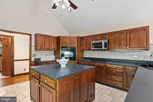 30808 Foxchase Dr, Salisbury, MD 21804 - Photo 23