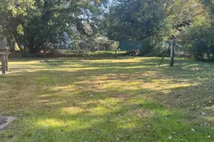 711 6th St, Pocomoke City, MD 21851 - Photo 13