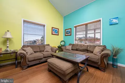 14211 Dukes Avenue #203, Ocean City, MD 21842 - Photo 11