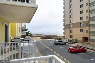 5901 Atlantic Ave, Ocean City, MD 21842 - Photo 15