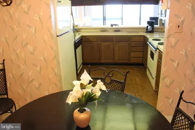 9900 Coastal Highway #707, Ocean City, MD 21842 - Photo 13