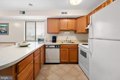 203 33rd Street #301, Ocean City, MD 21842 - Photo 9