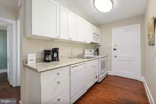 205 10th St, Ocean City, MD 21842 - Photo 27
