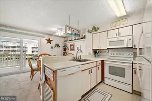 12301 Jamaica Ave, Ocean City, MD 21842 - Photo 17