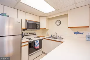 14405 Tunnel Ave, Ocean City, MD 21842 - Photo 9