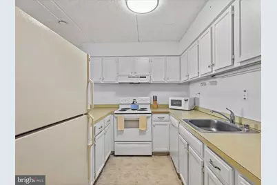 10300 Coastal Highway #1403, Ocean City, MD 21842 - Photo 5