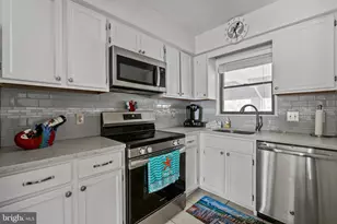 9307 Chesapeake Dr, Ocean City, MD 21842 - Photo 29