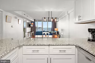 302 32nd St, Ocean City, MD 21842 - Photo 13