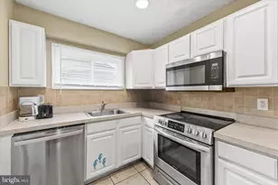 207 8th St, Ocean City, MD 21842 - Photo 9