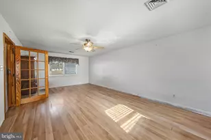 408 Flower St, Berlin, MD 21811 - Photo 11