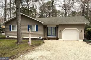 51 Newport Dr, Ocean Pines, MD 21811 - Photo 1