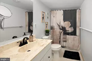 10700 Coastal Hwy, Ocean City, MD 21842 - Photo 23