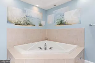 13700 Coastal Hwy, Ocean City, MD 21842 - Photo 27