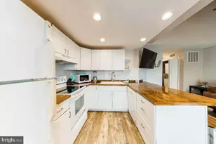 112 / 114 75th St, Ocean City, MD 21842 - Photo 13