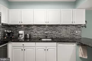 10700 Coastal Hwy, Ocean City, MD 21842 - Photo 11