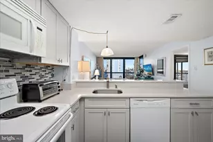 11500 Coastal Hwy, Ocean City, MD 21842 - Photo 25