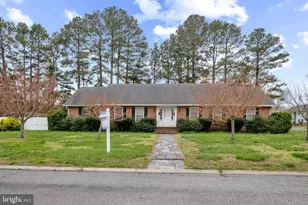 1002 Laurel St, Pocomoke City, MD 21851 - Photo 1