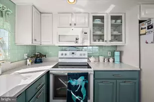 8105 Atlantic Ave, Ocean City, MD 21842 - Photo 29