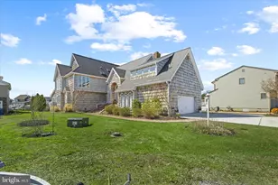 18 Mallard Dr E, Ocean Pines, MD 21811 - Photo 3