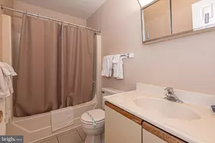 14409 Lighthouse Ave, Ocean City, MD 21842 - Photo 11