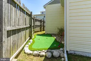 304 15th St, Ocean City, MD 21842 - Photo 67