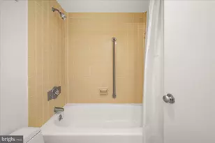 10900 Coastal Hwy, Ocean City, MD 21842 - Photo 29