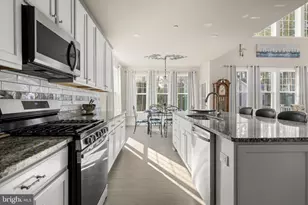 403 Bluewater Ct, Ocean Pines, MD 21811 - Photo 9