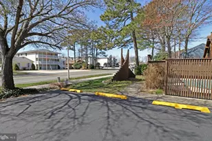 400 141st St, Ocean City, MD 21842 - Photo 39