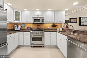 5901 Atlantic Ave, Ocean City, MD 21842 - Photo 9