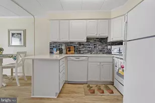 9402 Coastal Hwy, Ocean City, MD 21842 - Photo 19