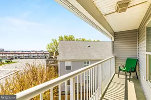 8901 Rusty Anchor Rd, Ocean City, MD 21842 - Photo 25