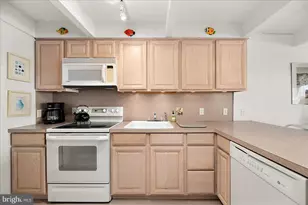 12801 Wight St, Ocean City, MD 21842 - Photo 17