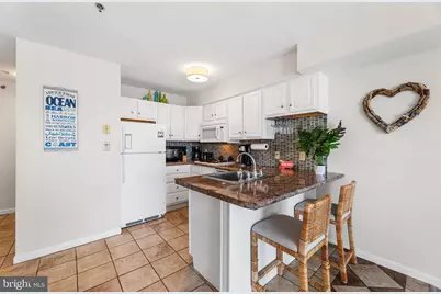 6 127th Street #405, Ocean City, MD 21842 - Photo 9