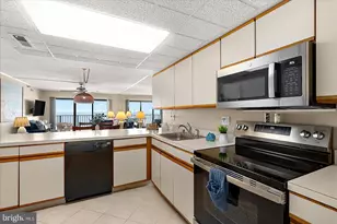 9800 Coastal Hwy, Ocean City, MD 21842 - Photo 19