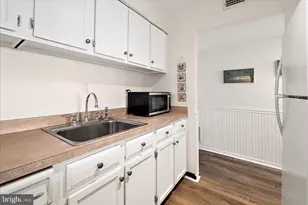 10300 Coastal Hwy, Ocean City, MD 21842 - Photo 17
