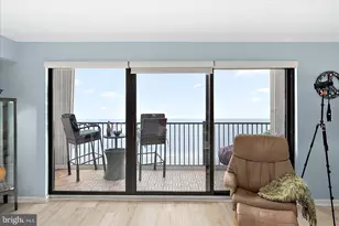 8105 Atlantic Ave, Ocean City, MD 21842 - Photo 9