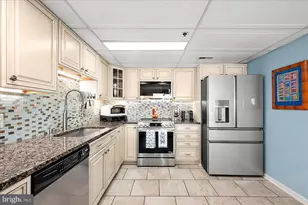 8105 Atlantic Ave, Ocean City, MD 21842 - Photo 21