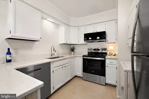 8 121st St, Ocean City, MD 21842 - Photo 23