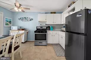 12401 Wight St, Ocean City, MD 21842 - Photo 17