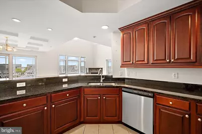 310 13th Street #302, Ocean City, MD 21842 - Photo 31