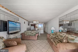 301 Atlantic Ave, Ocean City, MD 21842 - Photo 33