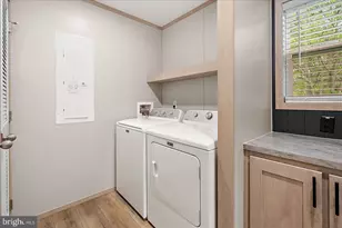 10323 Henry Rd, Berlin, MD 21811 - Photo 37