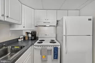 12607 Wight St, Ocean City, MD 21842 - Photo 9