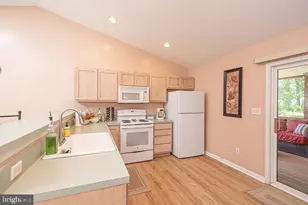 17 Greenwood Ln, Ocean Pines, MD 21811 - Photo 9
