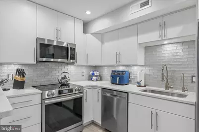 14301 Tunnel Avenue #1B, Ocean City, MD 21842 - Photo 11